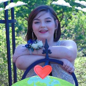 Meet your Posher, Jeannine